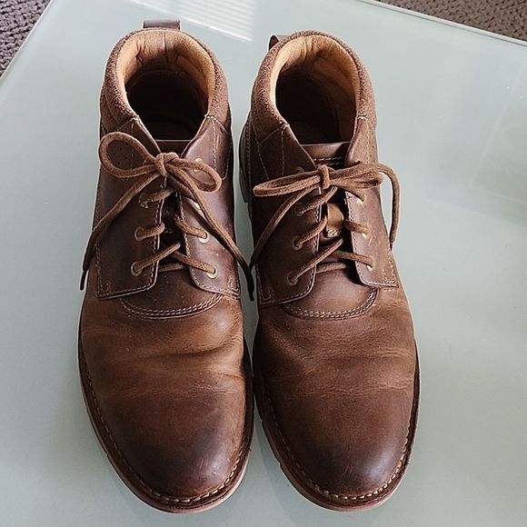 Clarks Other - Clarks Leather Chukka Ankle Boots